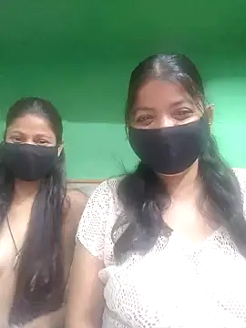 Snapshot of Hotygirl111 chatting on 10-01-25, 12:11 Hotygirl111 online show from 10-01-25, 12:11