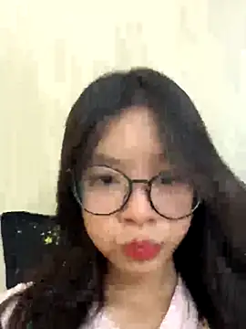 Snapshot of tun15___ chatting on 09-16-25, 01:01 tun15 online show from 09-16-25, 01:01