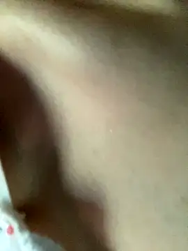 Bella sexy98 online show from 11-25-25, 04:01