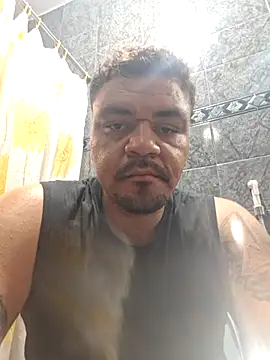 Snapshot of CaVaBxD chatting on 11-01-25, 01:57 CaVaBxD online show from 11-01-25, 01:57