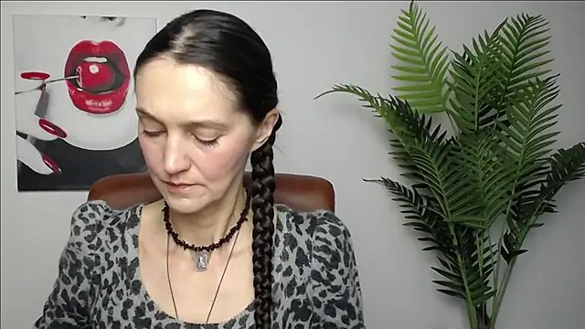 TayaFinch online show from 01-12-26, 01:27