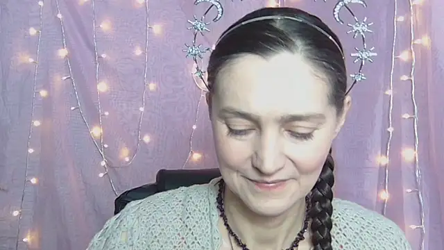 Snapshot of TayaFinch chatting on 04-20-26, 11:13 TayaFinch online show from 04-20-26, 11:13