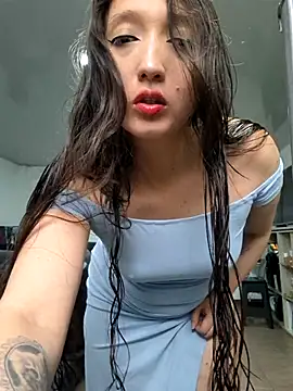 Snapshot of victoriasmileltva chatting on 10-05-25, 02:37 victoriasmileltva online show from 10-05-25, 02:37