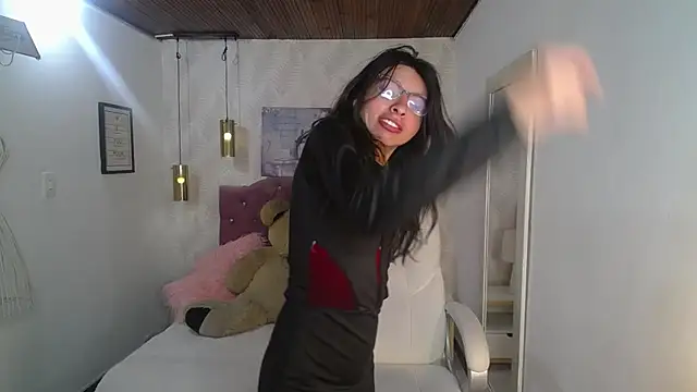 alllyson  online show from 12-03-25, 08:07