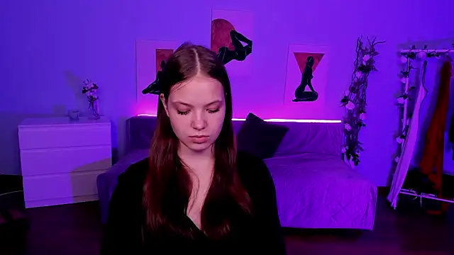 Snapshot of BetsyKiss chatting on 05-25-26, 05:08 BetsyKiss online show from 05-25-26, 05:08