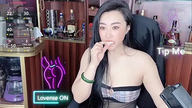 A-Lin-666 online show from 10-17-25, 03:53