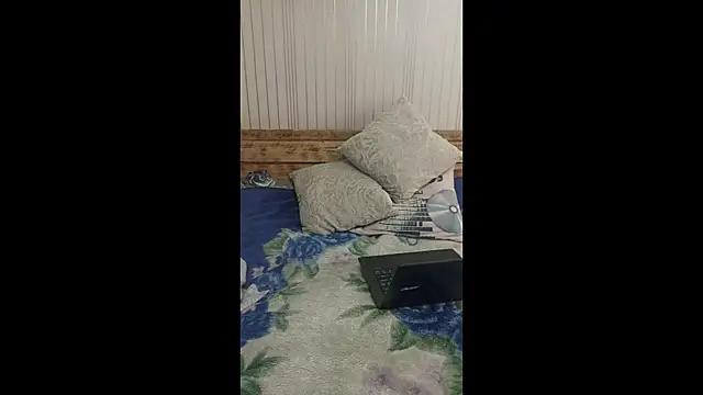 EthelsLover online show from 10-04-25, 10:13