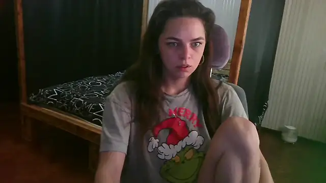 Snapshot of EthelsLover chatting on 07-24-26, 07:39 EthelsLover online show from 07-24-26, 07:39