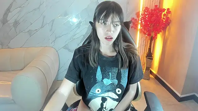 Snapshot of Isabella_Blondetf chatting on 11-08-25, 08:29 Isabella Blondetf online show from 11-08-25, 08:29