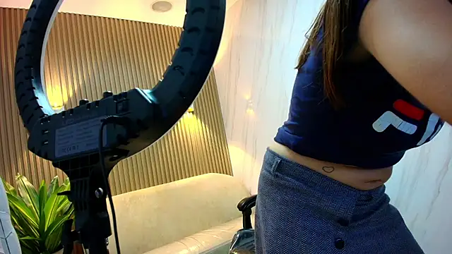 Snapshot of Isabella_Blondetf chatting on 11-15-25, 12:45 Isabella Blondetf online show from 11-15-25, 12:45