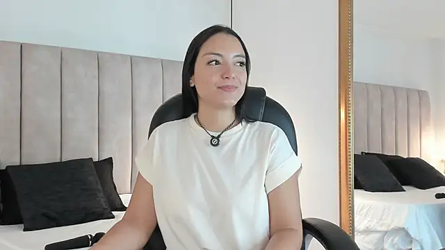 Megan-8 online show from 04-07-26, 11:21