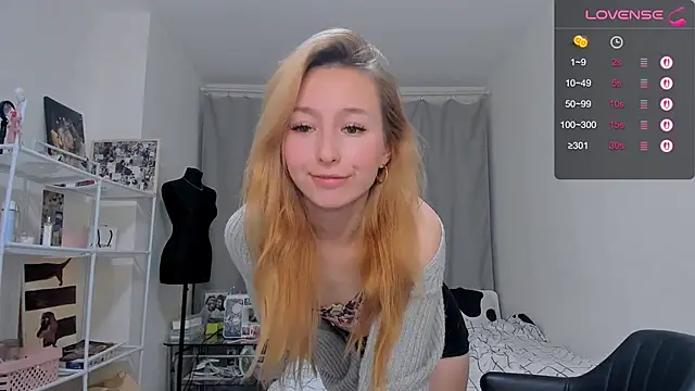 SandyCramerrr online show from 12-16-25, 12:04