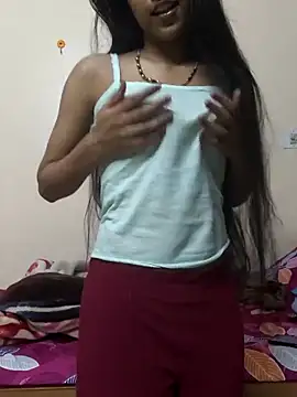 Snapshot of reetika6375 chatting on 02-02-26, 08:51 reetika6375 online show from 02-02-26, 08:51