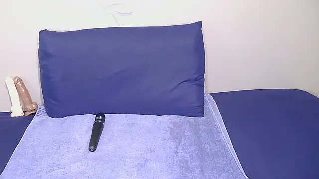 Serafynn online show from 01-16-26, 12:36