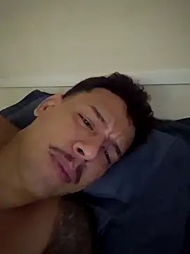 Snapshot of maicon9339 chatting on 10-27-25, 05:22 maicon9339 online show from 10-27-25, 05:22