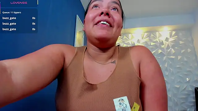 freya cole  online show from 11-08-25, 12:00