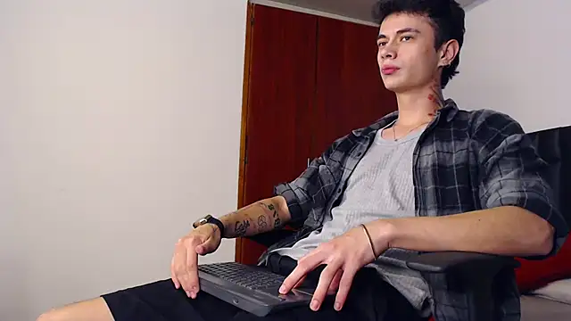 jaico santos online show from 10-22-25, 10:53