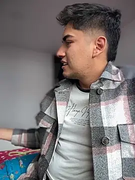 tomy hot20 online show from 09-23-25, 09:40