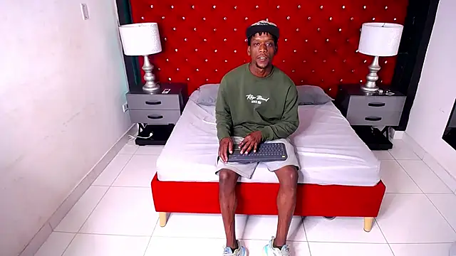 SkylerBigxxx online show from 10-18-25, 03:53