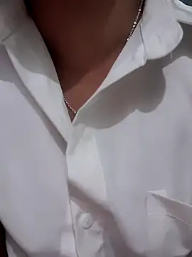 Linksys nicee online show from 04-15-26, 03:30