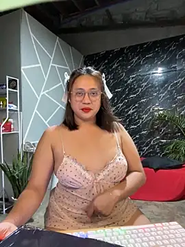 Snapshot of 1aquaticangel69 chatting on 10-12-25, 03:44 1aquaticangel69 online show from 10-12-25, 03:44