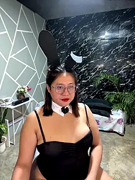 Snapshot of 1aquaticangel69 chatting on 10-21-25, 06:36 1aquaticangel69 online show from 10-21-25, 06:36