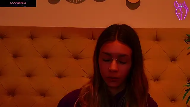 CoraVex online show from 10-01-25, 04:07