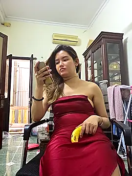 MaiHoang2k online show from 10-09-25, 05:05