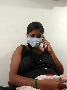 Snapshot of TAMIL_AMMUKUTTYY chatting on 09-19-25, 03:56 TAMIL AMMUKUTTYY online show from 09-19-25, 03:56