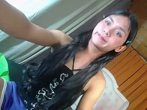 Snapshot of sweet_athena chatting on 03-15-26, 05:08 sweet athena online show from 03-15-26, 05:08