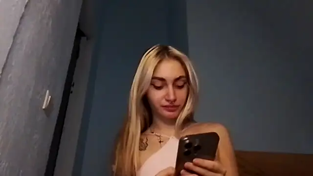 lesyawhite online show from 11-13-25, 12:26