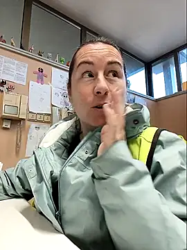 bichota85 online show from 12-01-25, 11:59