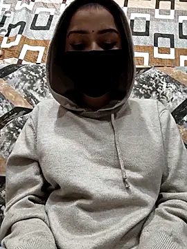 Sophia James  online show from 12-18-25, 06:14