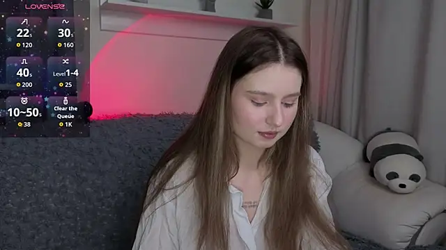 Snapshot of _Lua__ chatting on 11-27-25, 02:30 Lua online show from 11-27-25, 02:30