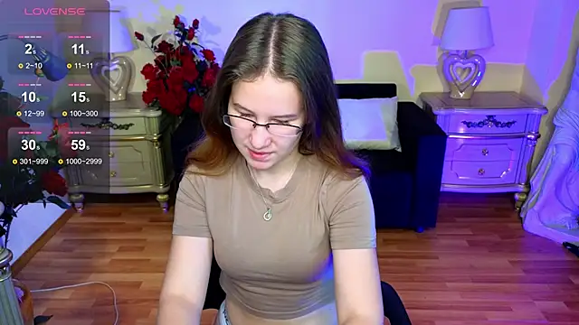 Lisa Roses online show from 09-30-25, 04:17