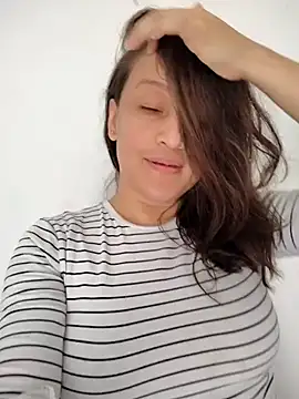 valery506 online show from 02-04-26, 04:35