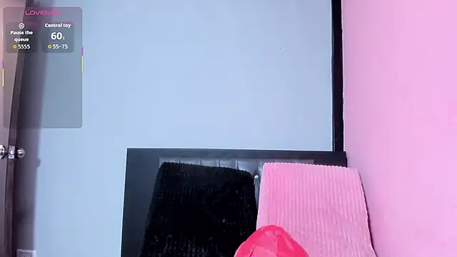 brittanyy20 online show from 03-24-26, 09:03