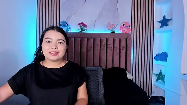 LunaWiill  online show from 11-24-25, 12:05