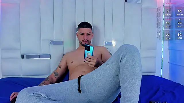 Snapshot of Jacob19_ chatting on 11-04-25, 03:16 Jacob19  online show from 11-04-25, 03:16