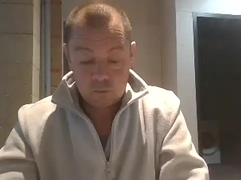 hugoboys4576 online show from 09-16-25, 04:52