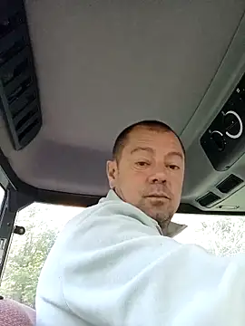 hugoboys4576 online show from 10-01-25, 08:20