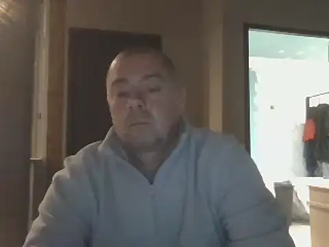 hugoboys4576 online show from 11-03-25, 05:47