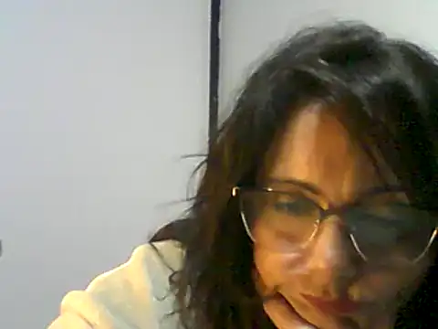 dulcefanny online show from 05-31-26, 03:04