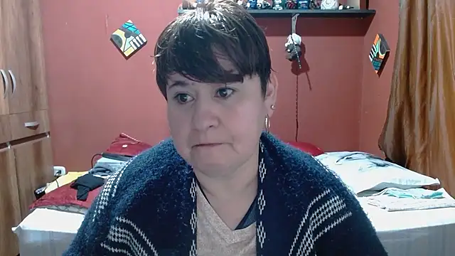 Snapshot of Sasharosee2 chatting on 01-15-26, 12:10 Sasharosee2 online show from 01-15-26, 12:10