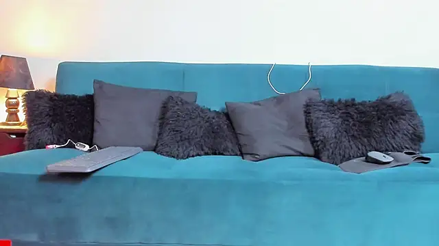 Charliejones  online show from 02-10-26, 11:20