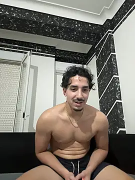 Snapshot of fuck___boyy chatting on 03-08-26, 03:05 fuck boyy online show from 03-08-26, 03:05