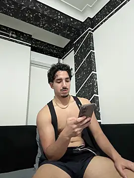 Snapshot of fuck___boyy chatting on 03-13-26, 12:23 fuck boyy online show from 03-13-26, 12:23