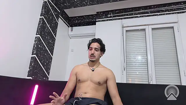 Snapshot of fuck___boyy chatting on 03-25-26, 03:34 fuck boyy online show from 03-25-26, 03:34