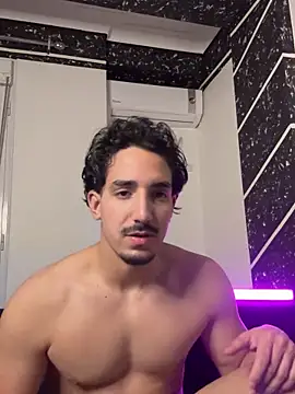 Snapshot of fuck___boyy chatting on 03-31-26, 01:11 fuck boyy online show from 03-31-26, 01:11