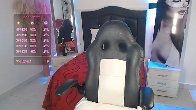 Snapshot of Jademommy_ chatting on 02-13-26, 09:22 Jademommy online show from 02-13-26, 09:22